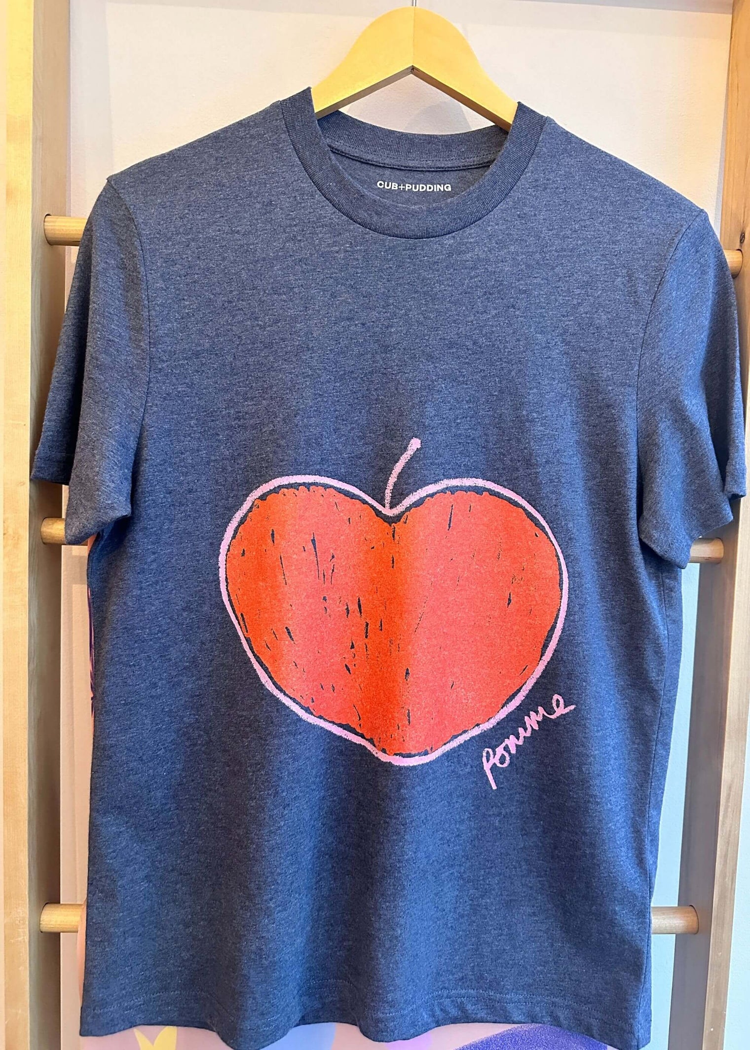 Pomme t-shirt